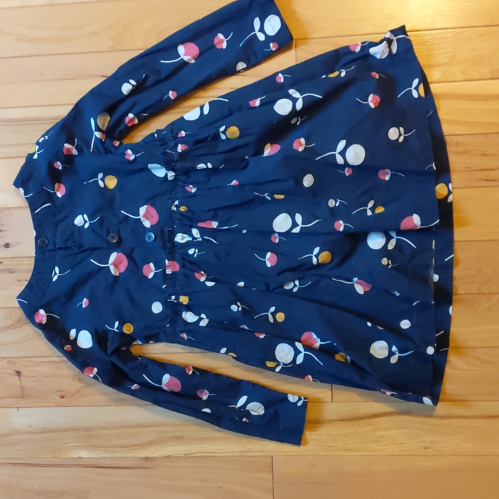 Hanna Andersson navy dress with fun flowers - Picture 2 of 5